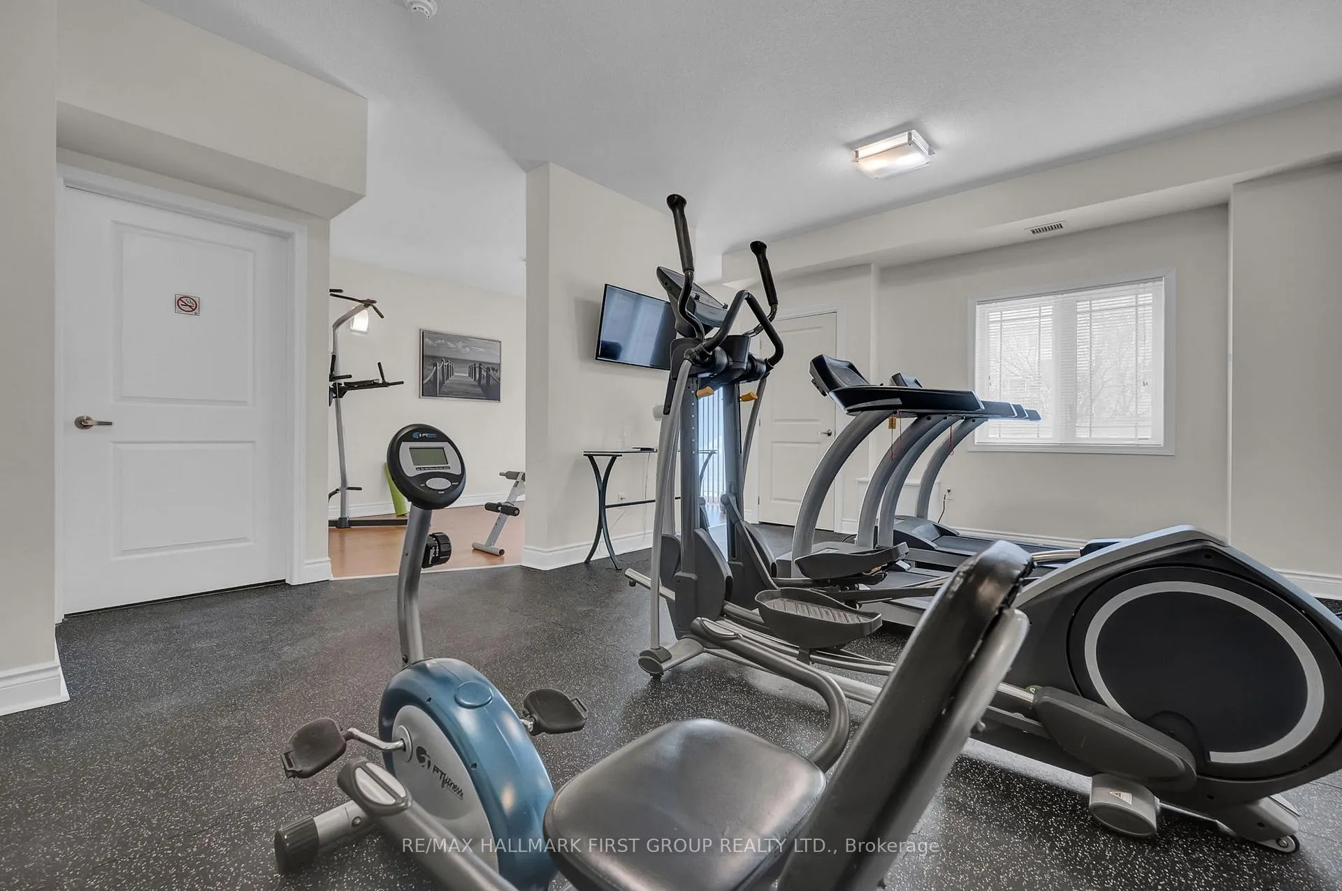 Photo 33 of Unit 101, 1 Sidney Lane, Clarington, Bowmanville — HOMEH