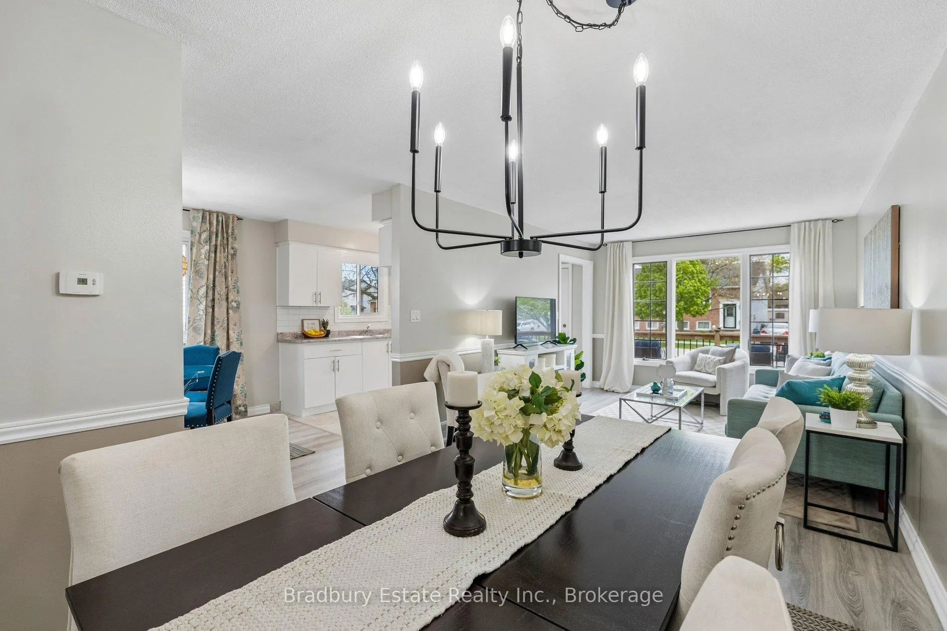 Photo 15 of 31 Mayfair Drive, Welland, Broadway — HOMEH