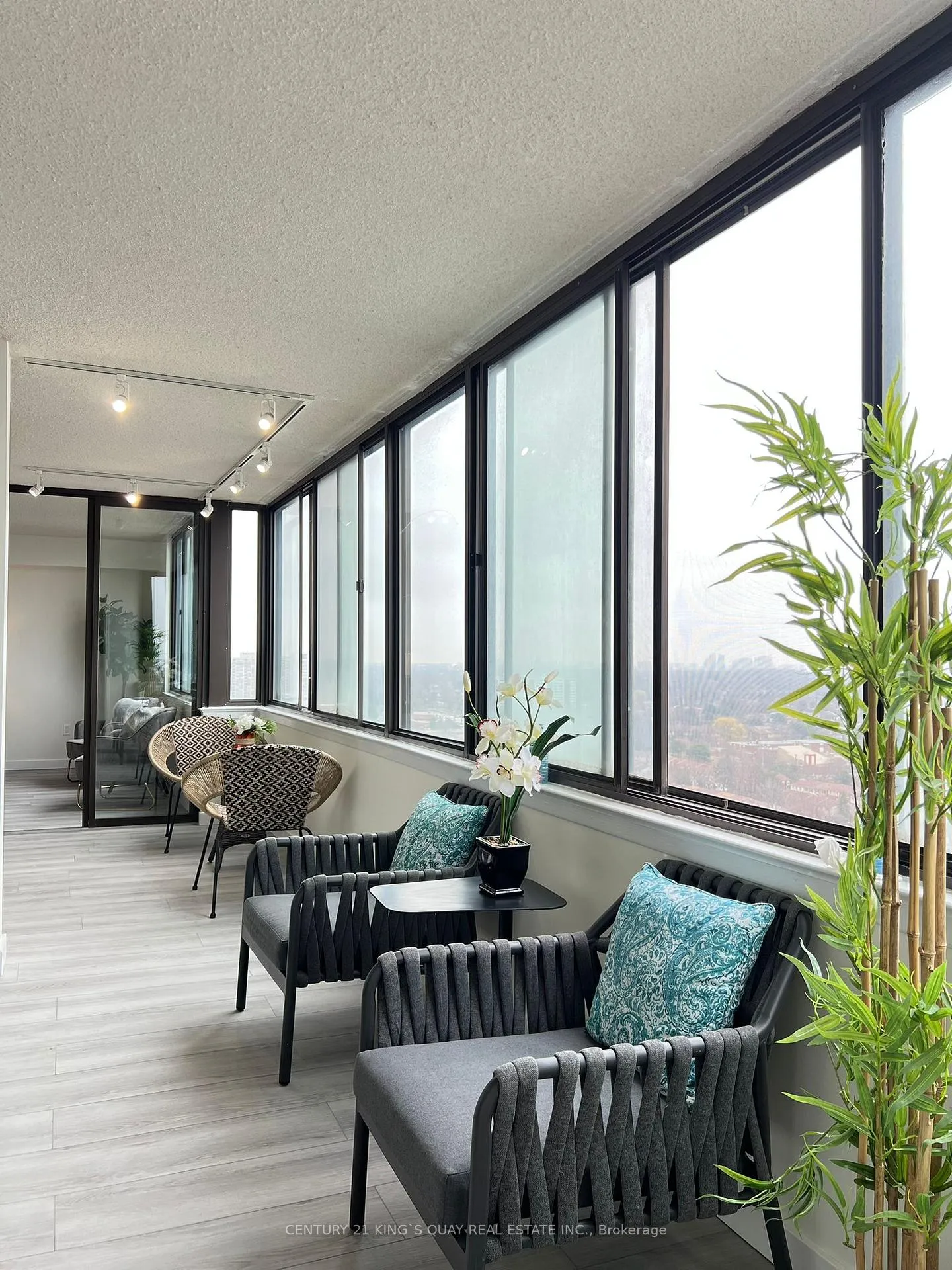 Photo 5 of Unit 2012, 2330 Bridletowne Circle, Scarborough, L'Amoreaux — HOMEH