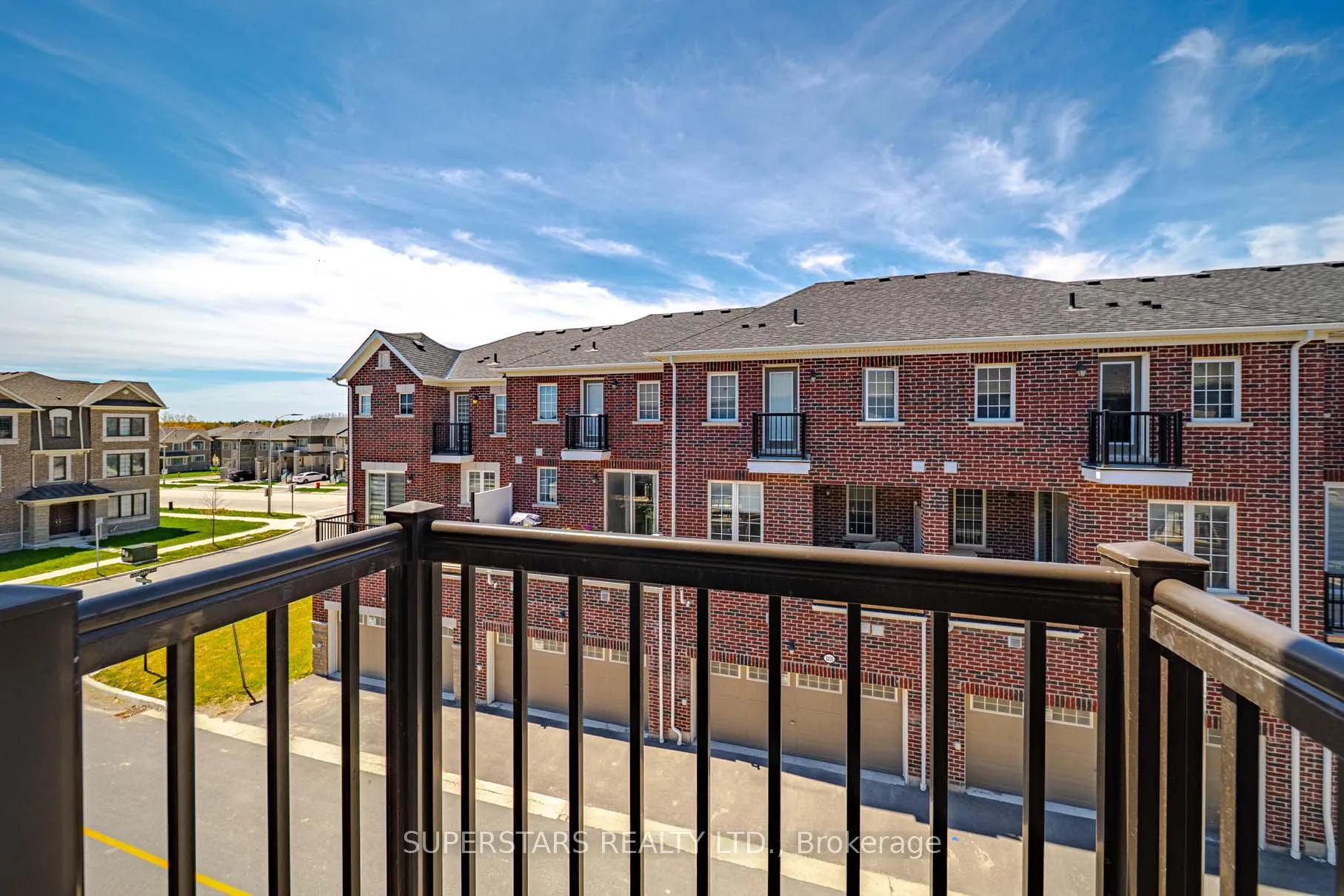 Photo 20 of 3342 Thunderbird Promenade, Pickering, Rural Pickering — HOMEH