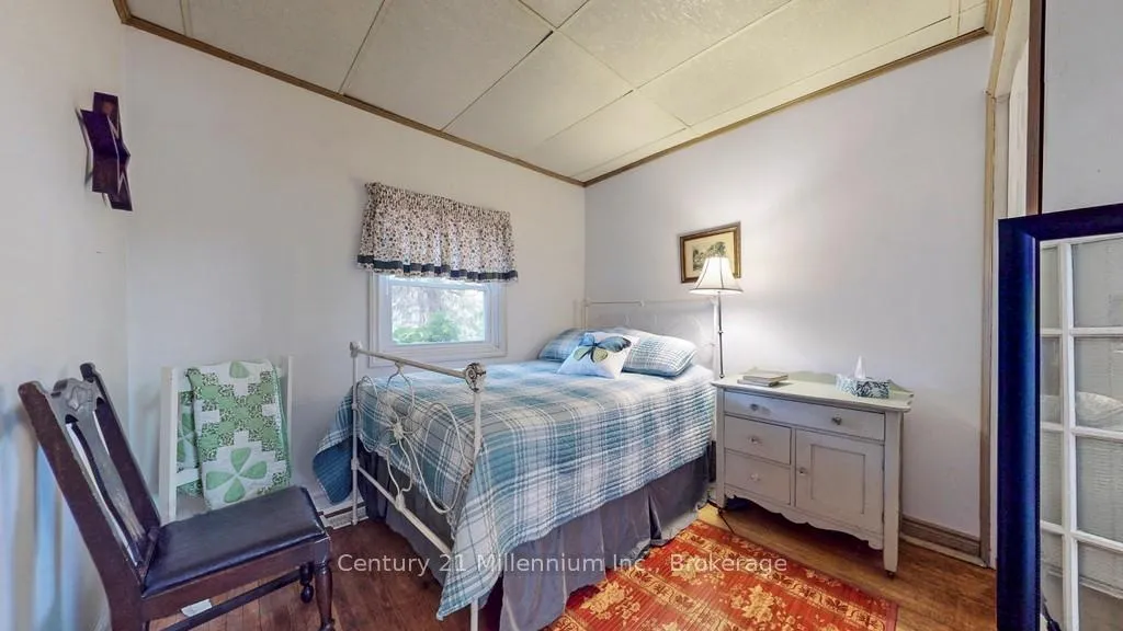 Photo 17 of 19 Hastings Avenue, Tiny, Rural Tiny — HOMEH