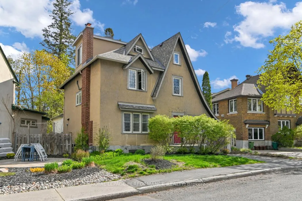 Photo 2 of 9 Mutchmor Road, Ottawa, Ottawa East — HOMEH