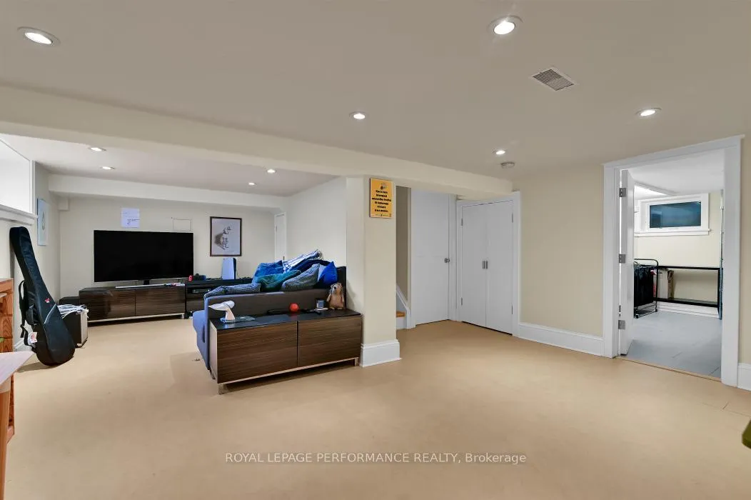 Photo 27 of 9 Mutchmor Road, Ottawa, Ottawa East — HOMEH