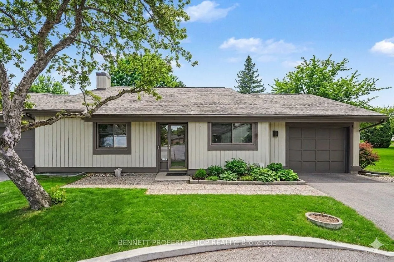 Photo 1 of 12 Laurel Valley Court, Ottawa, Stittsville (Central) — HOMEH