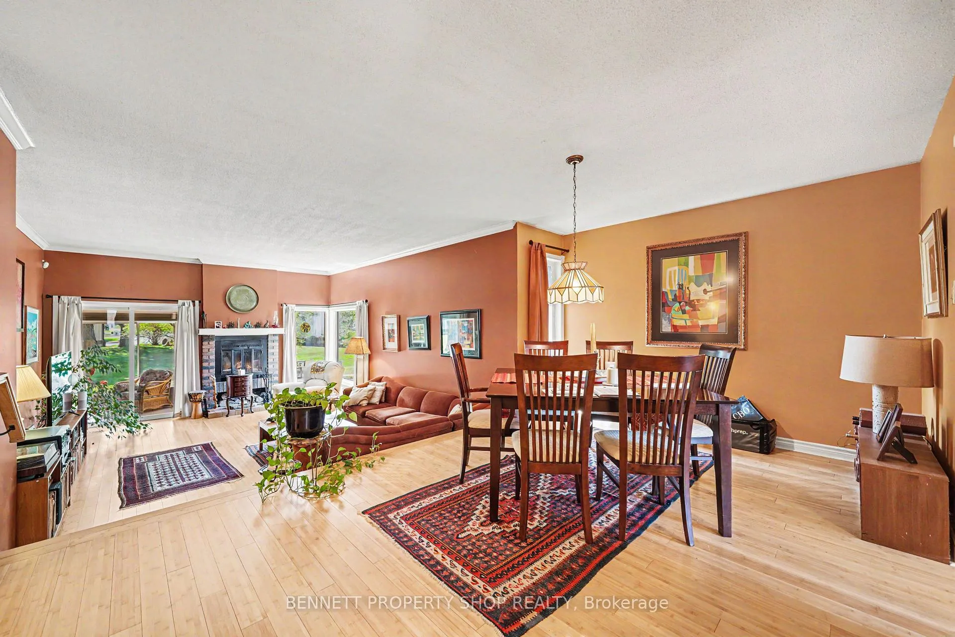 Photo 5 of 12 Laurel Valley Court, Ottawa, Stittsville (Central) — HOMEH