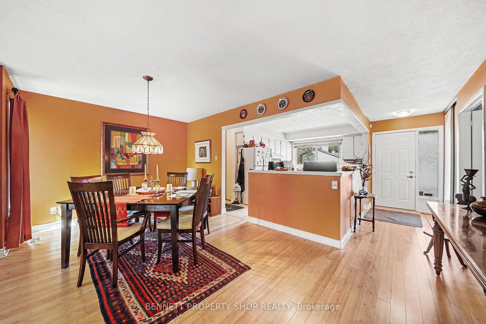 Photo 6 of 12 Laurel Valley Court, Ottawa, Stittsville (Central) — HOMEH