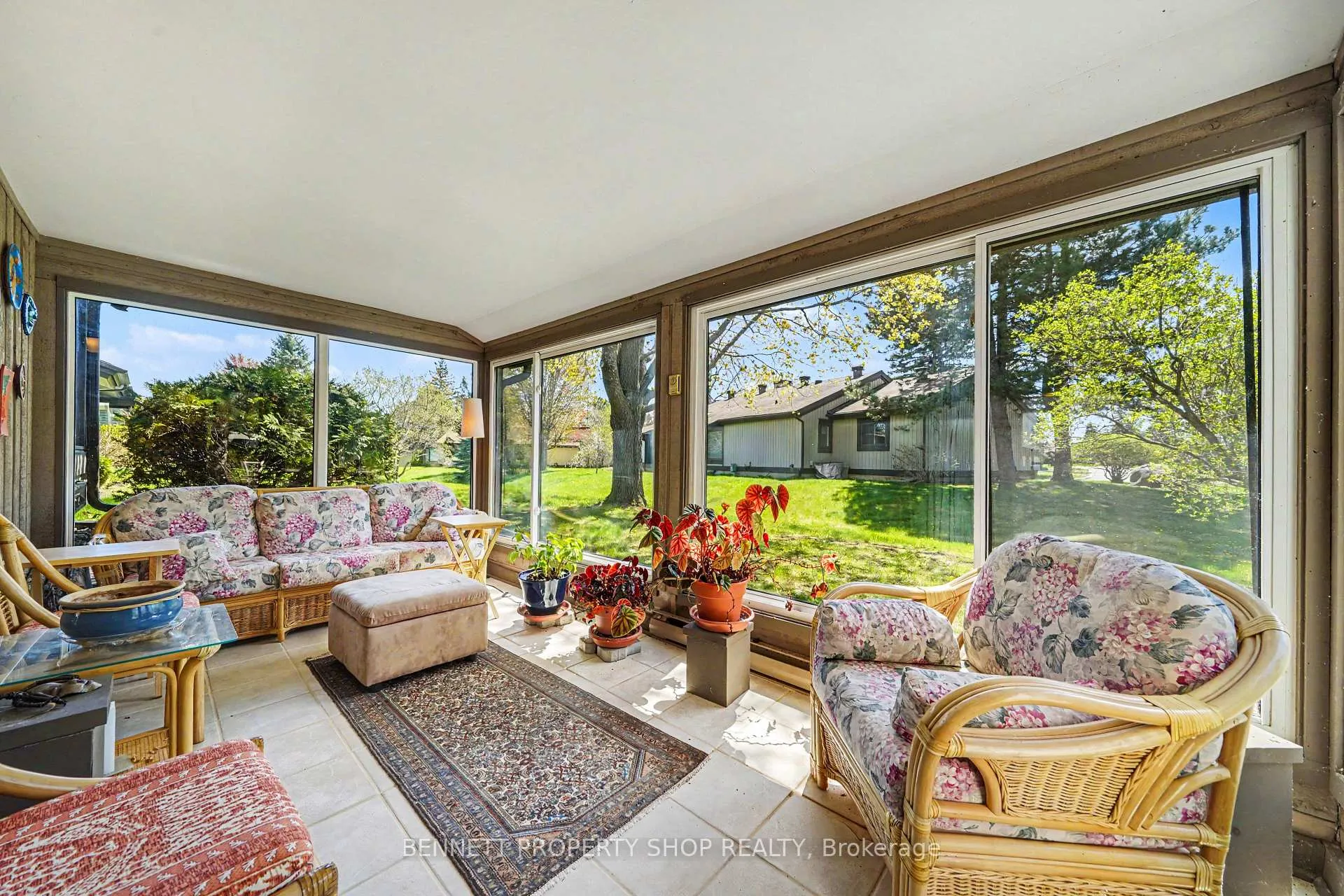 Photo 11 of 12 Laurel Valley Court, Ottawa, Stittsville (Central) — HOMEH