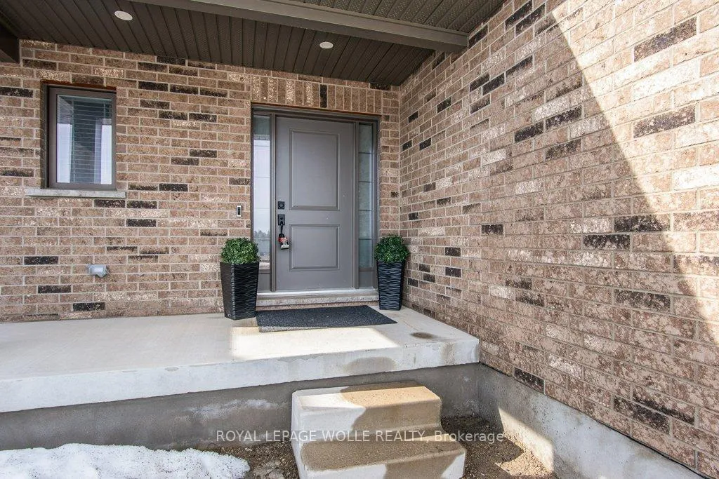 Photo 4 of 95 Pugh Street, Perth East, Milverton — HOMEH