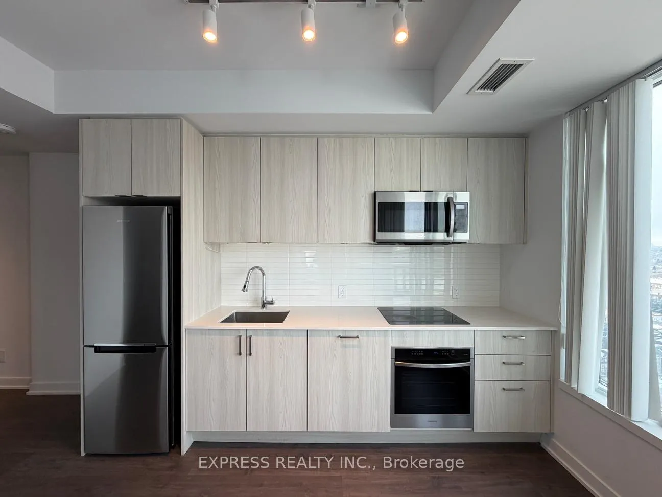 Photo 1 of Unit 2602, 1926 Lake Shore Boulevard W, Toronto, South Parkdale — HOMEH