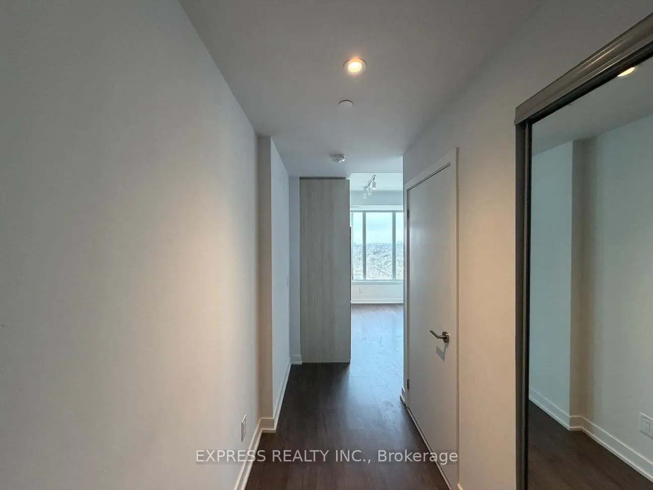 Photo 2 of Unit 2602, 1926 Lake Shore Boulevard W, Toronto, South Parkdale — HOMEH