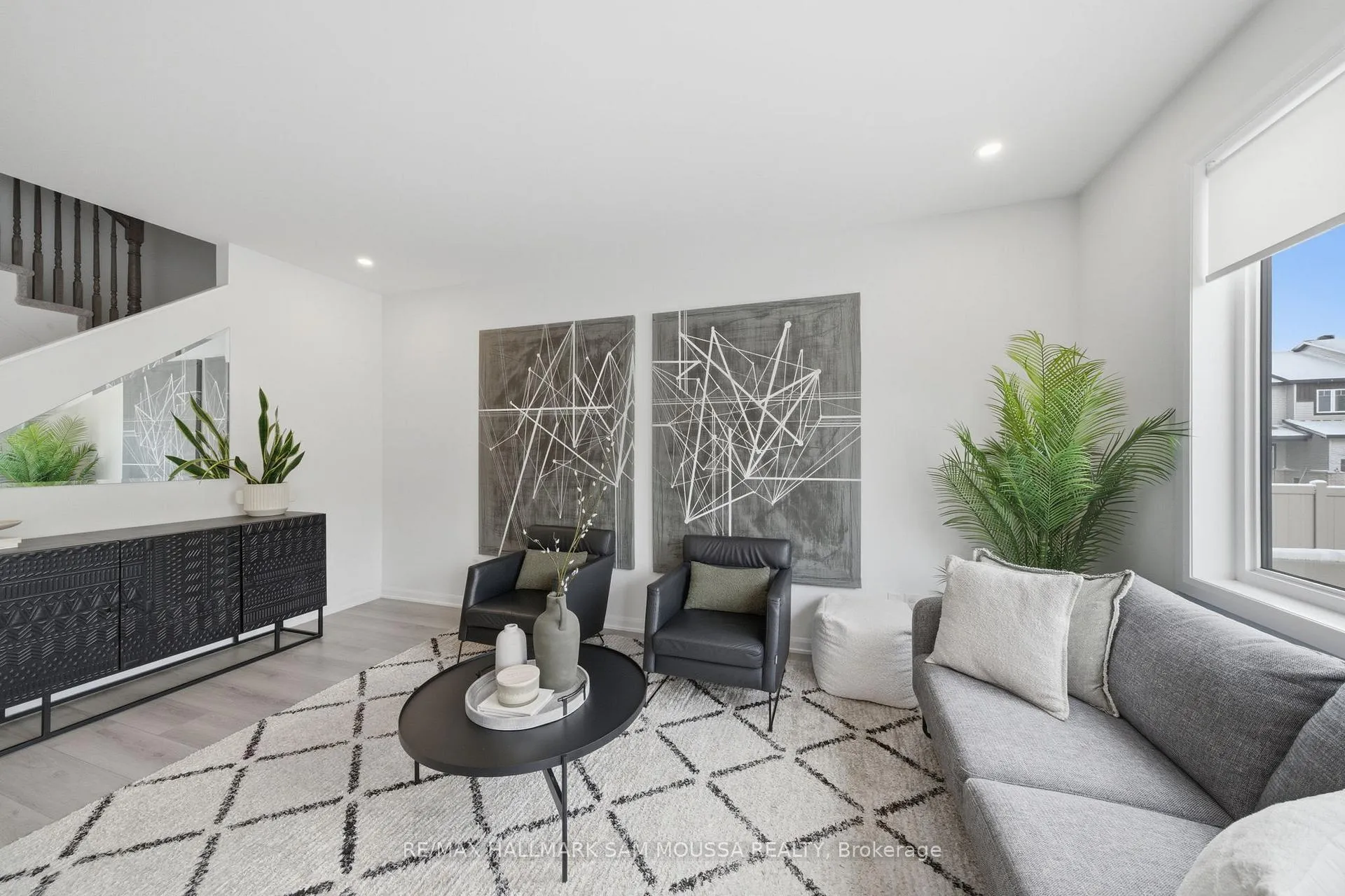 Photo 13 of 302 Drumlish Lane, Ottawa, Barrhaven - Half Moon Bay — HOMEH