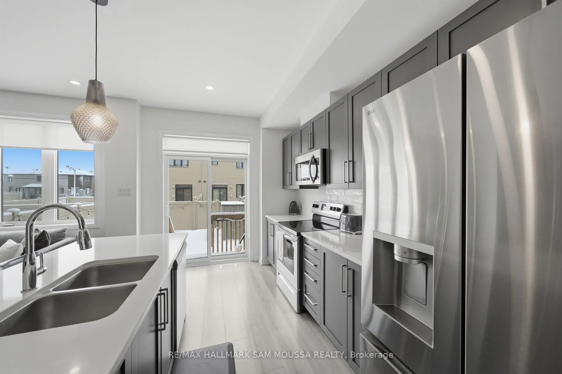 Photo 18 of 302 Drumlish Lane, Ottawa, Barrhaven - Half Moon Bay — HOMEH