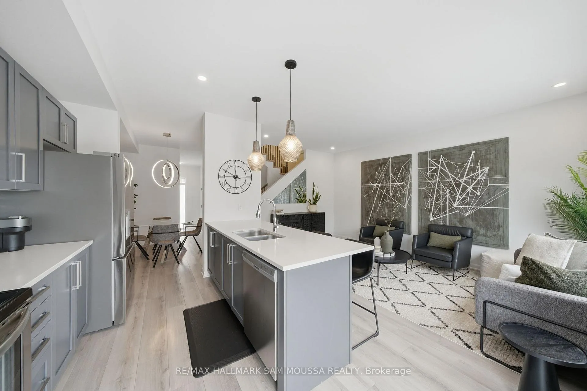 Photo 20 of 302 Drumlish Lane, Ottawa, Barrhaven - Half Moon Bay — HOMEH