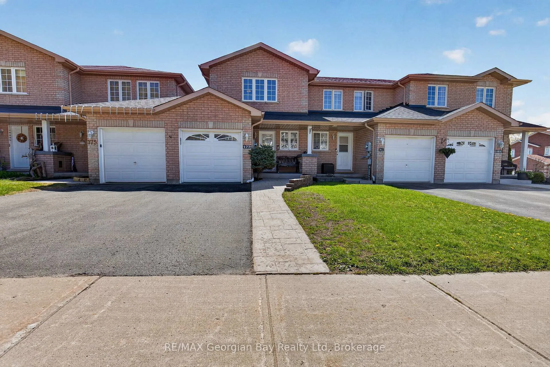 Photo 32 of 177 Southwinds Crescent, Midland — HOMEH