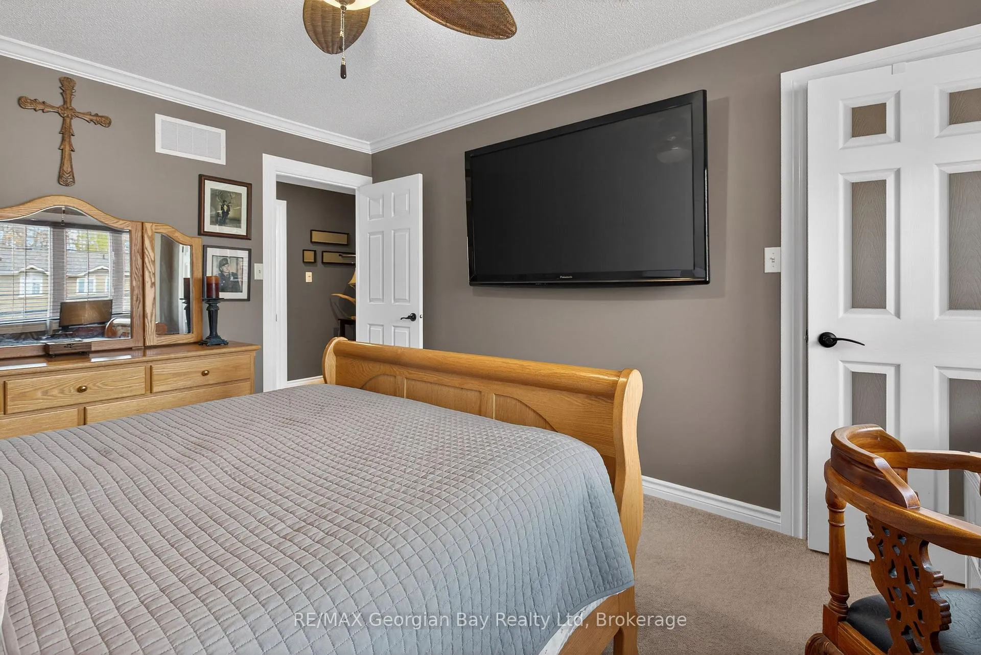 Photo 13 of 177 Southwinds Crescent, Midland — HOMEH