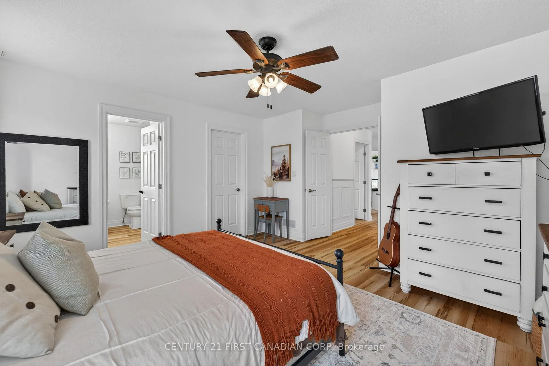 Photo 12 of 63 Fieldstone Crescent, Middlesex Centre, Komoka — HOMEH