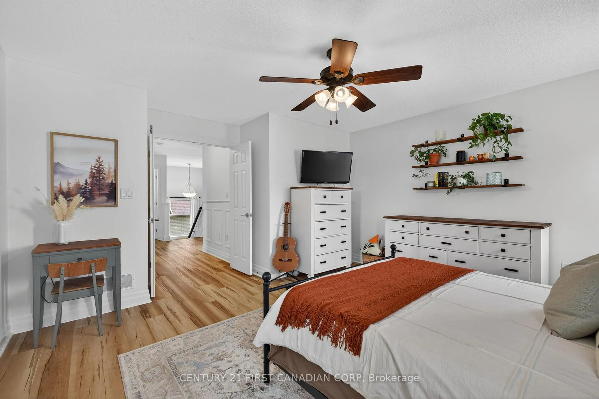 Photo 13 of 63 Fieldstone Crescent, Middlesex Centre, Komoka — HOMEH