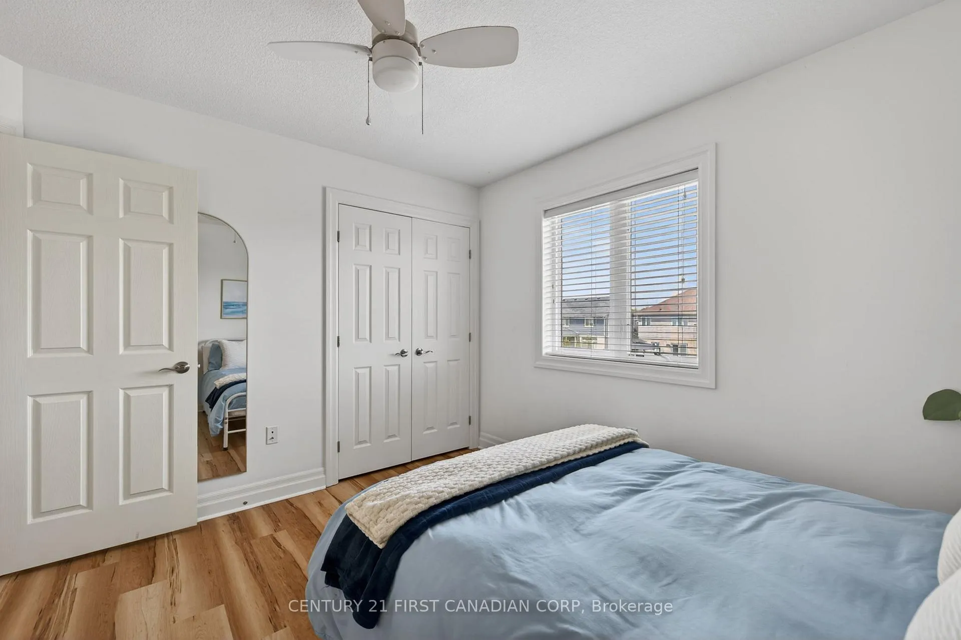 Photo 18 of 63 Fieldstone Crescent, Middlesex Centre, Komoka — HOMEH