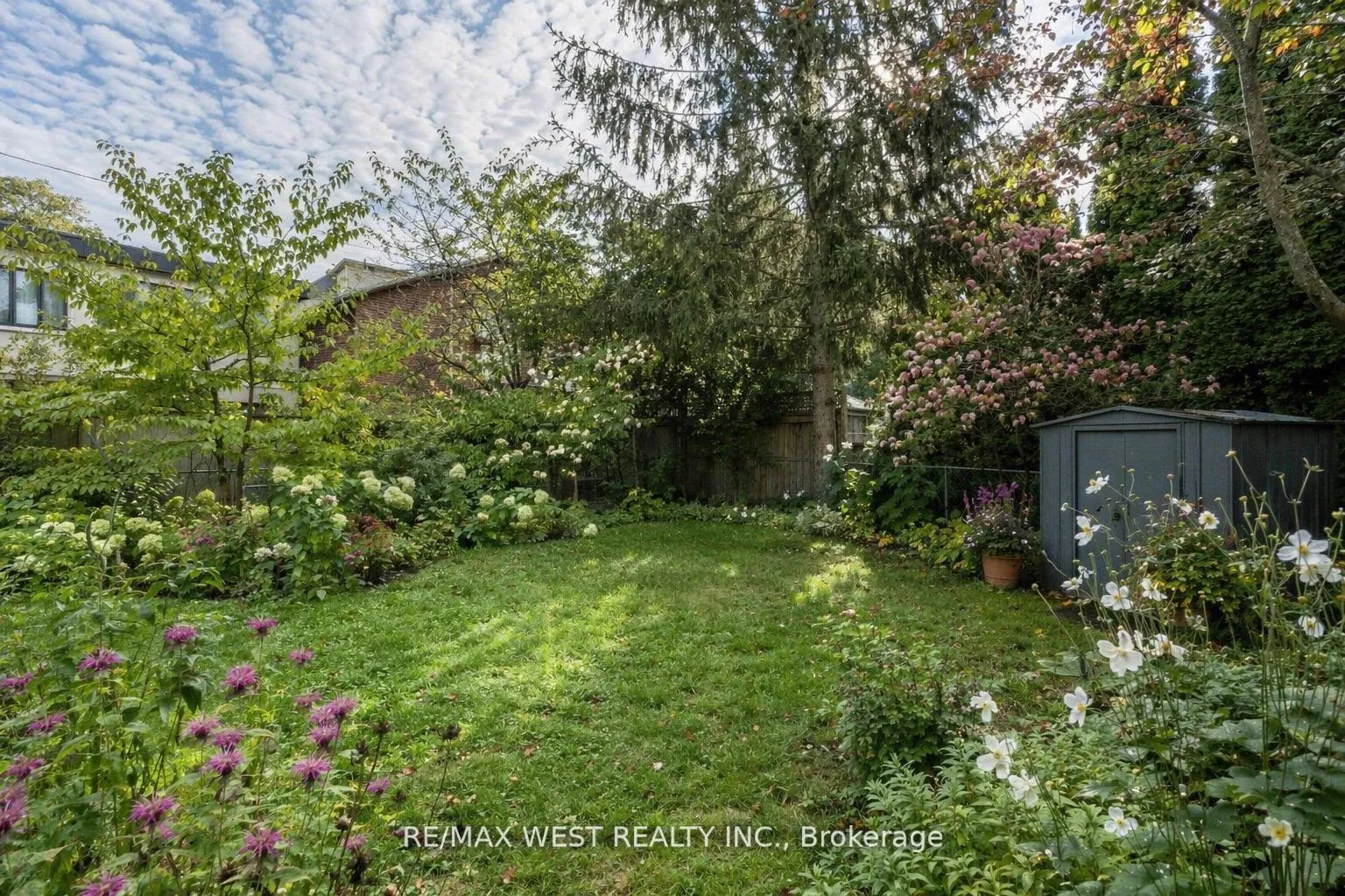 Photo 18 of 3 Glenroy Avenue, Etobicoke, Stonegate-Queensway — HOMEH
