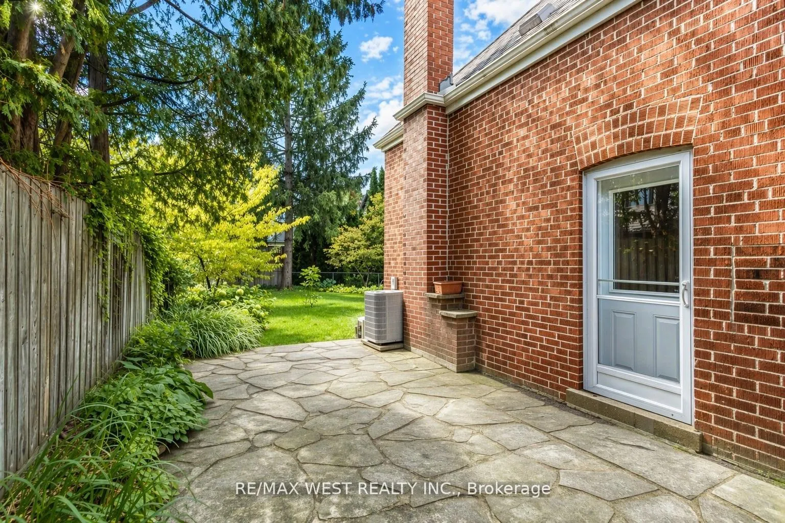 Photo 19 of 3 Glenroy Avenue, Etobicoke, Stonegate-Queensway — HOMEH