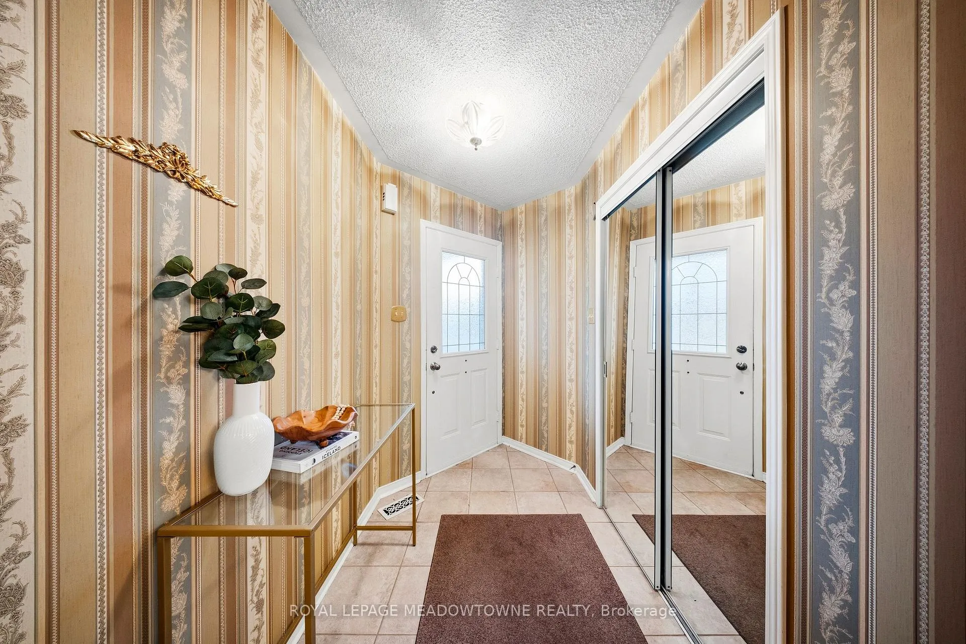 Photo 9 of 20 Huffmann Drive, Halton Hills, Georgetown — HOMEH