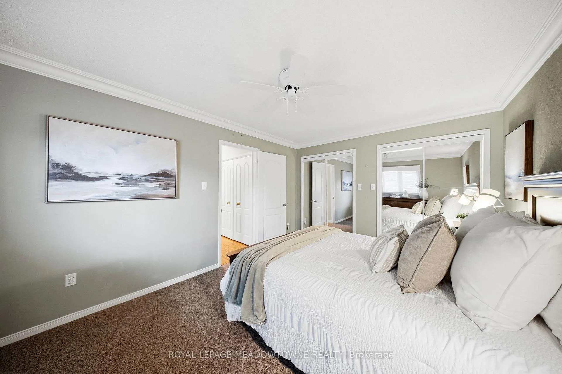 Photo 33 of 20 Huffmann Drive, Halton Hills, Georgetown — HOMEH