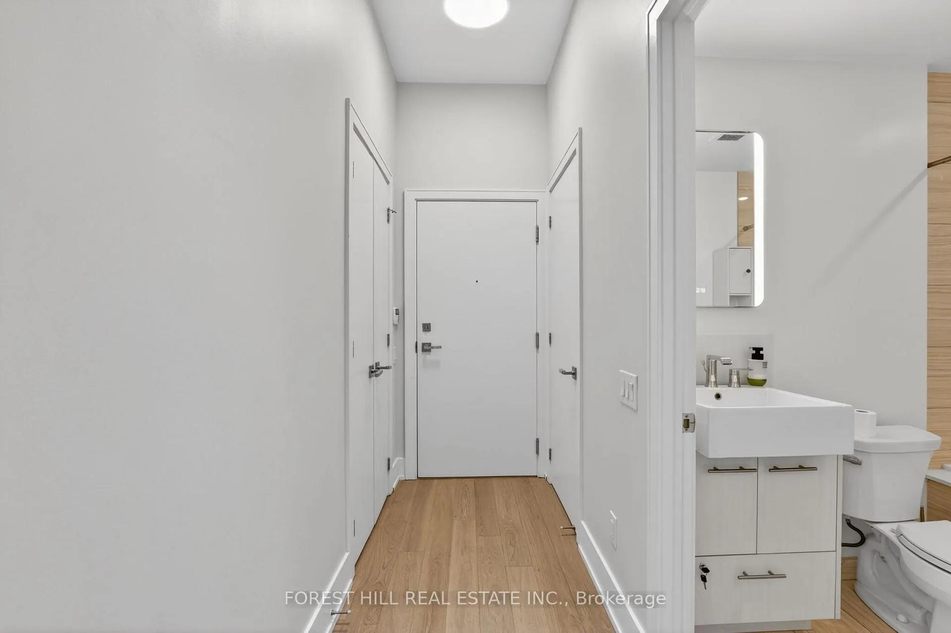 Photo 3 of Unit 303, 170 Avenue Road, Toronto, The Annex — HOMEH