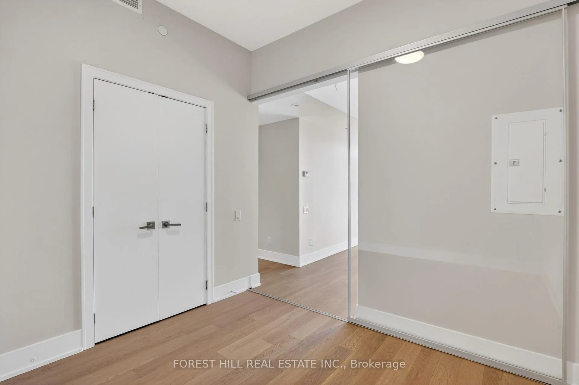Photo 10 of Unit 303, 170 Avenue Road, Toronto, The Annex — HOMEH