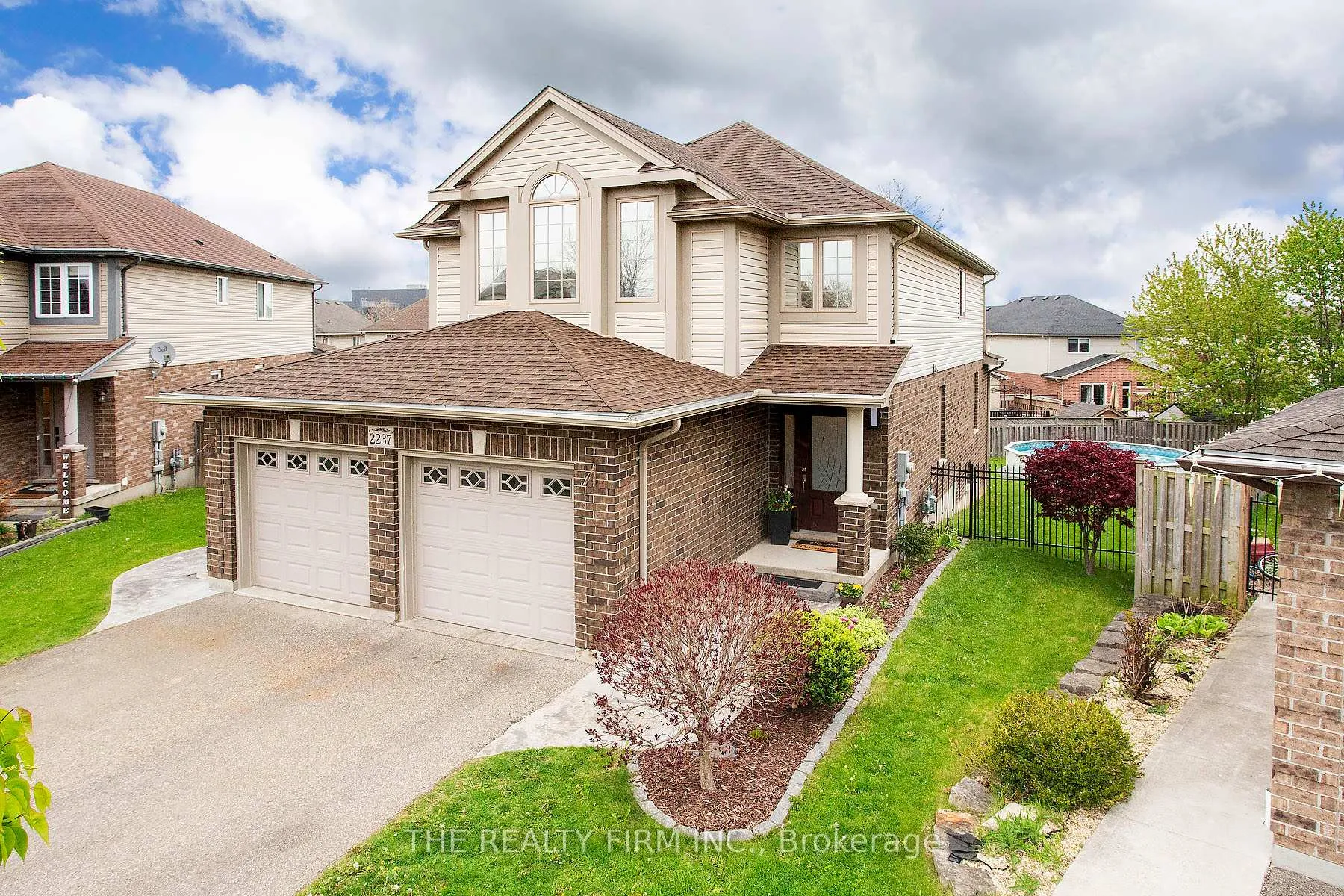 Front of 2237 Cardinal Court