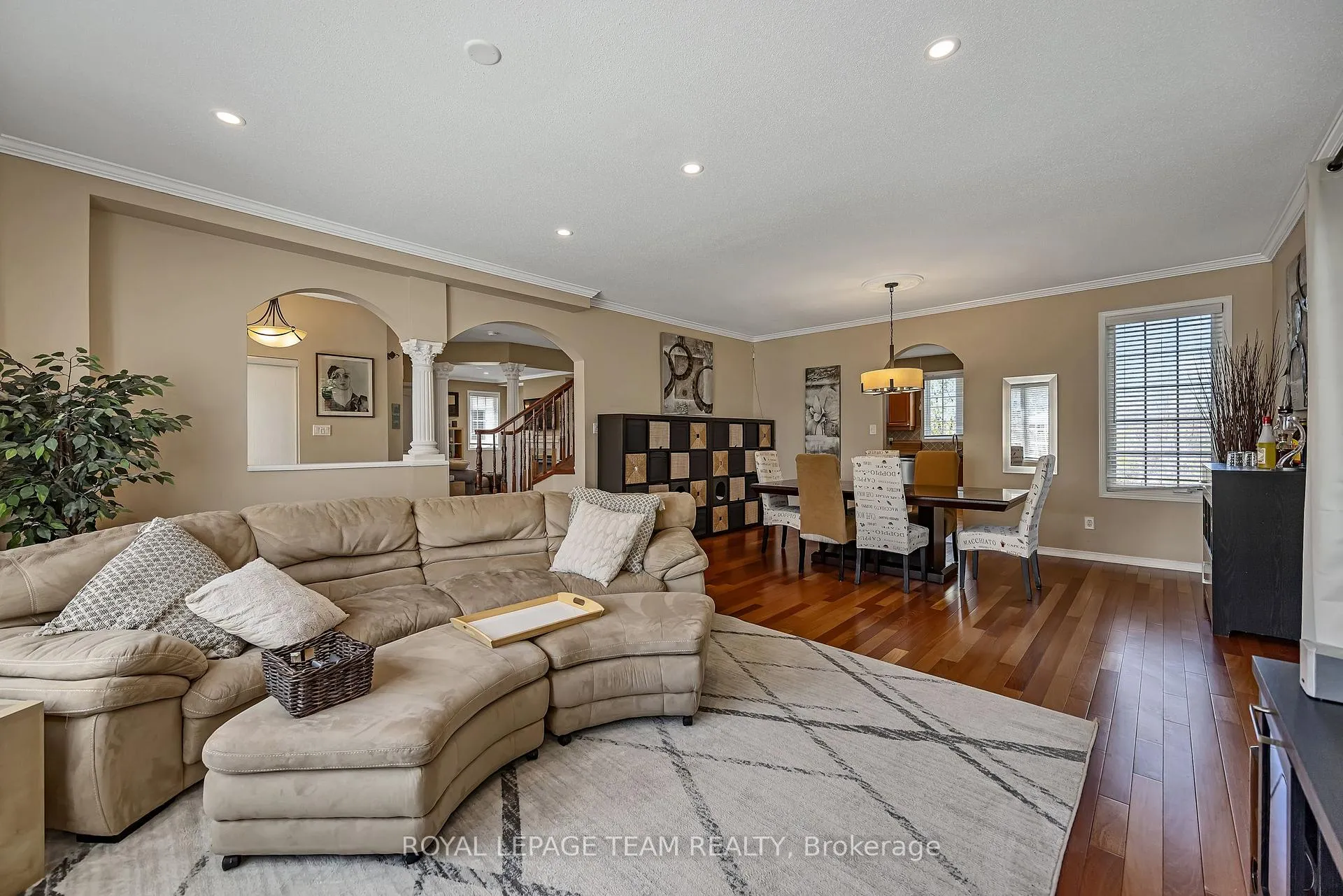 Photo 7 of 6918 Mary Anne Drive, Ottawa, Greely — HOMEH