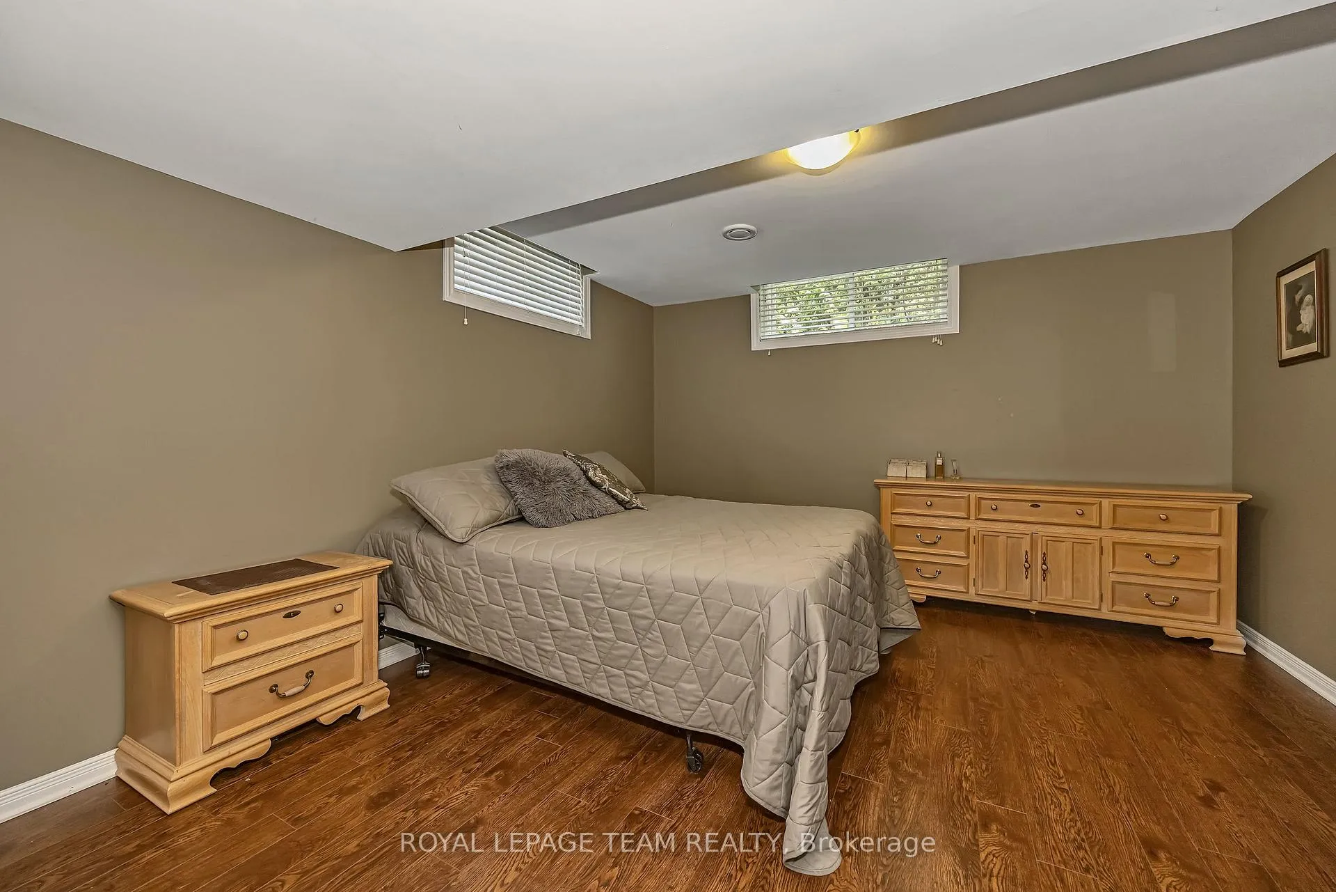 Photo 42 of 6918 Mary Anne Drive, Ottawa, Greely — HOMEH