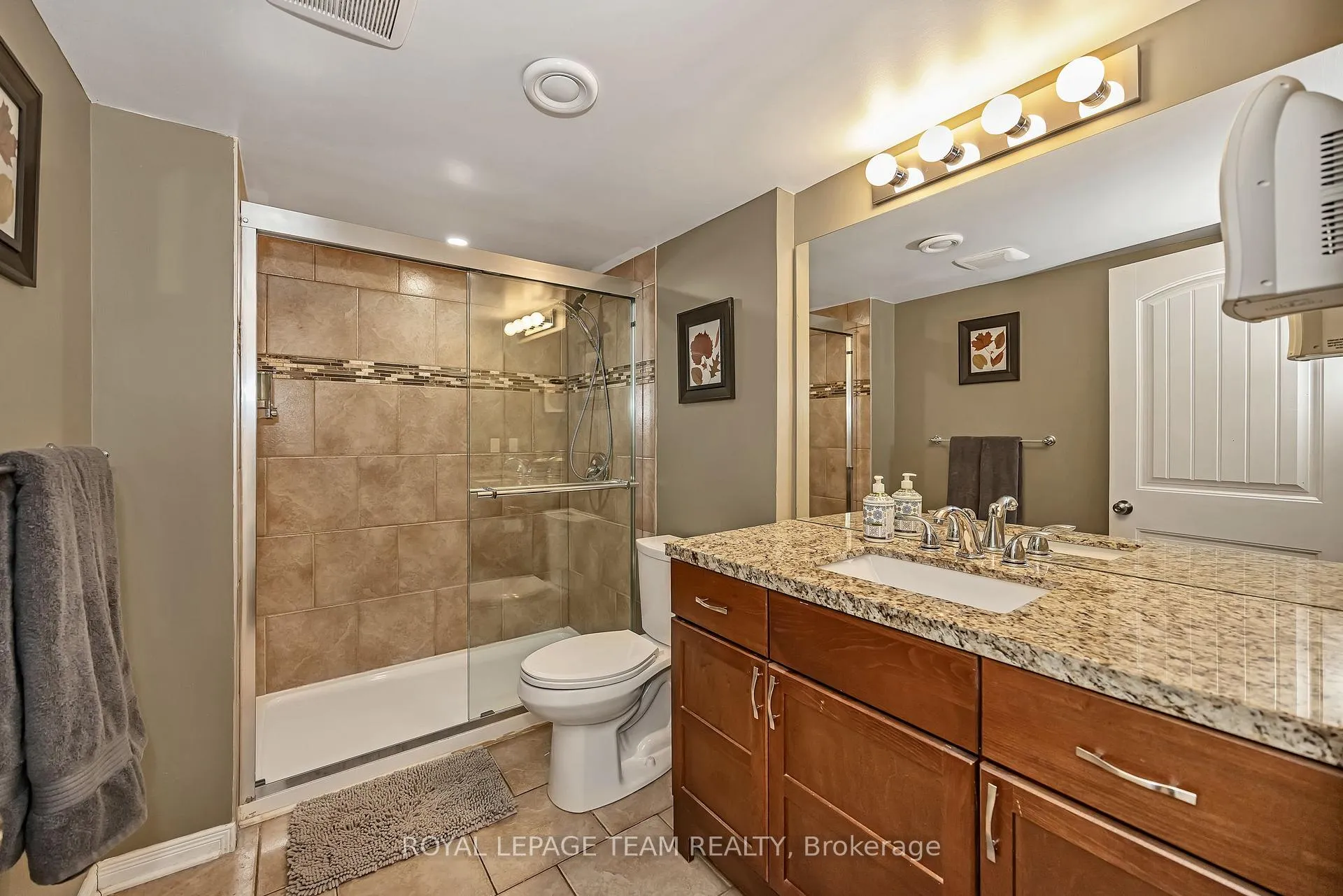 Photo 45 of 6918 Mary Anne Drive, Ottawa, Greely — HOMEH