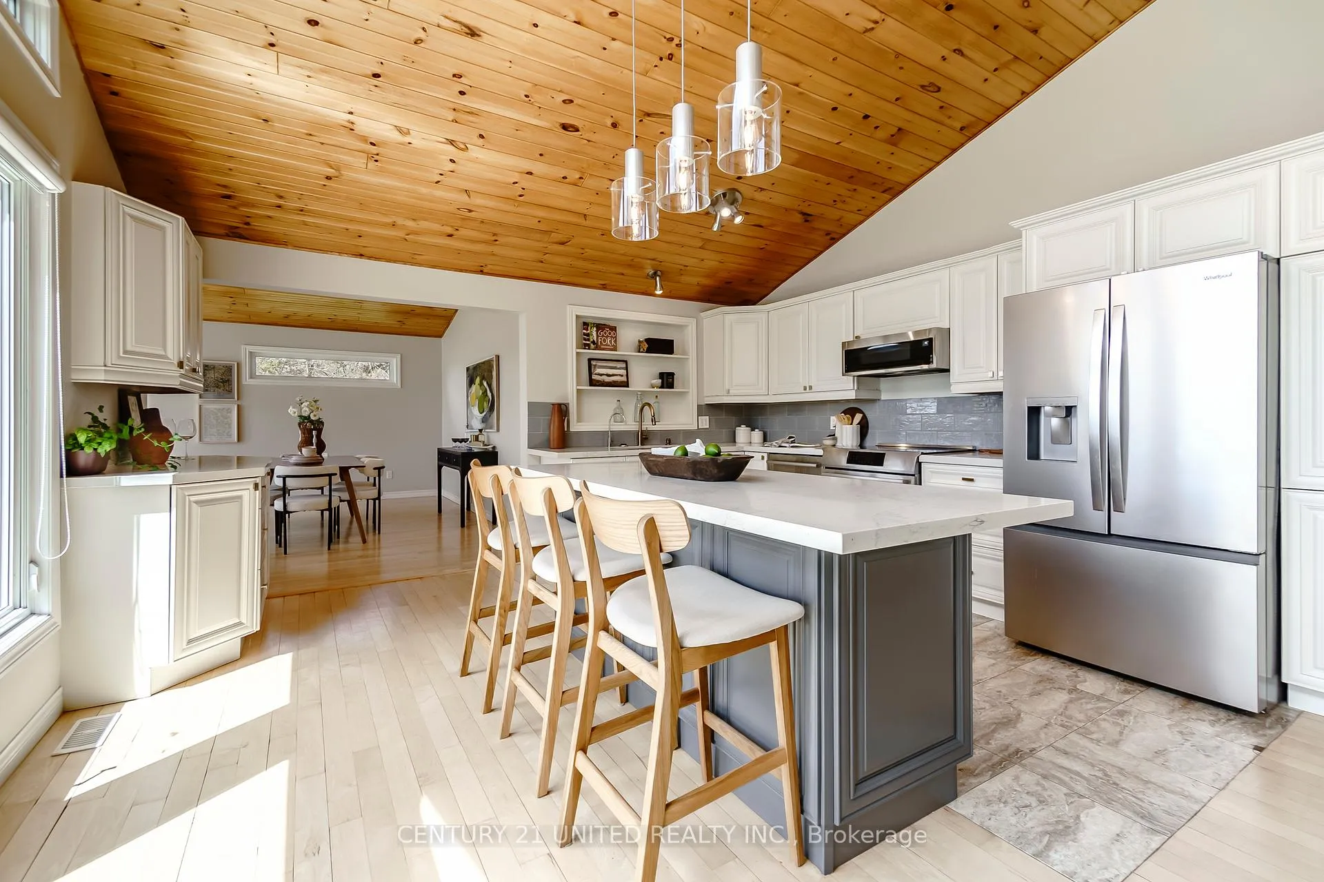 Photo 16 of 1714 Westview Pt Road, Selwyn — HOMEH