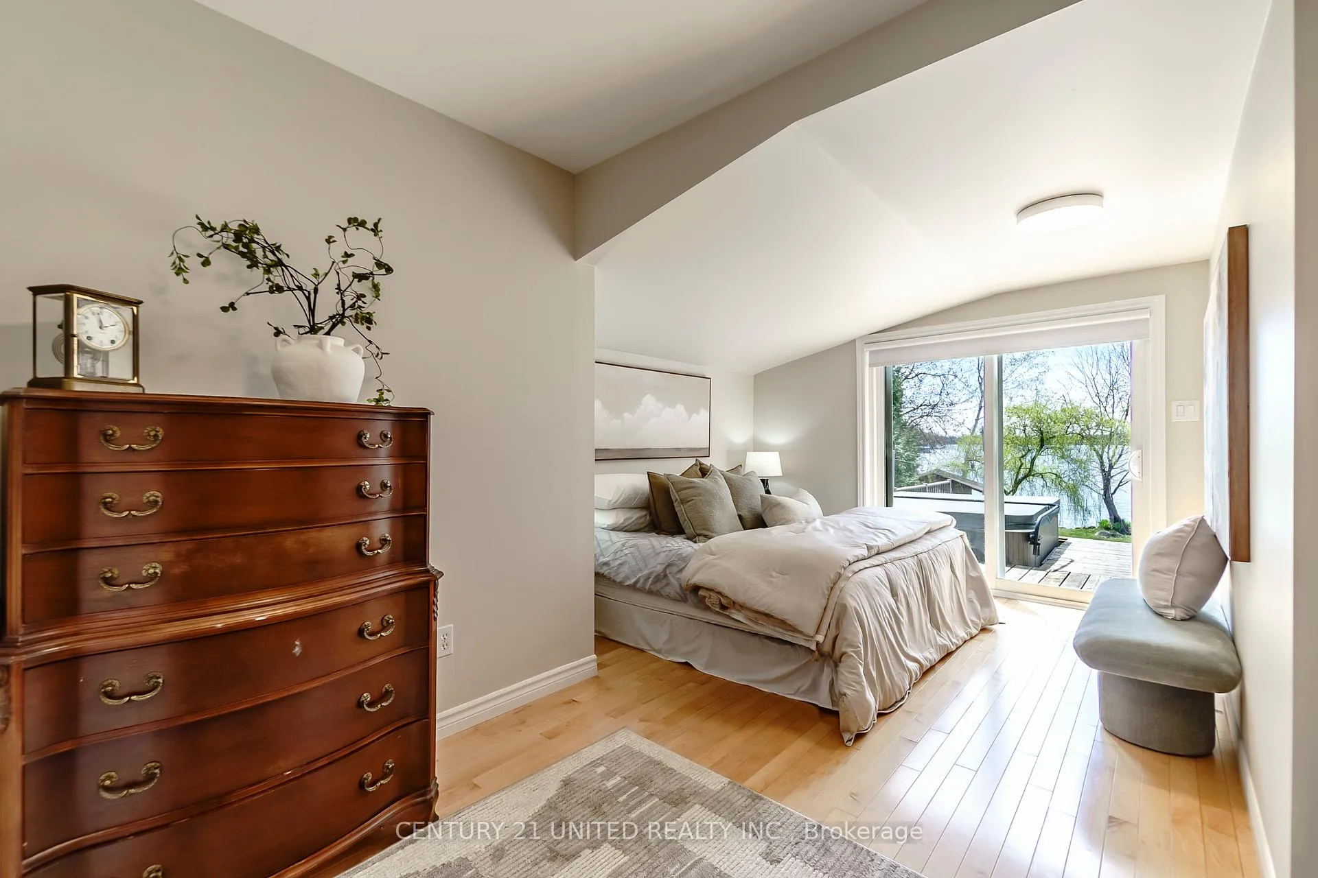 Photo 27 of 1714 Westview Pt Road, Selwyn — HOMEH