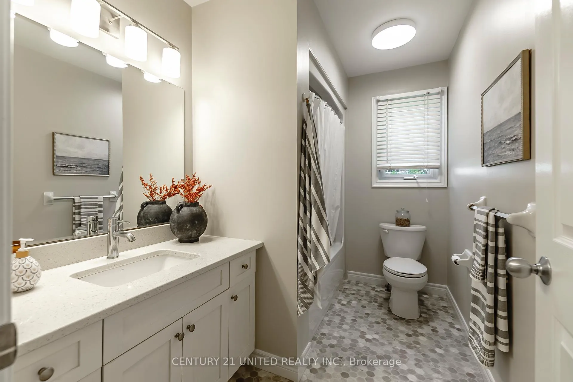 Photo 30 of 1714 Westview Pt Road, Selwyn — HOMEH