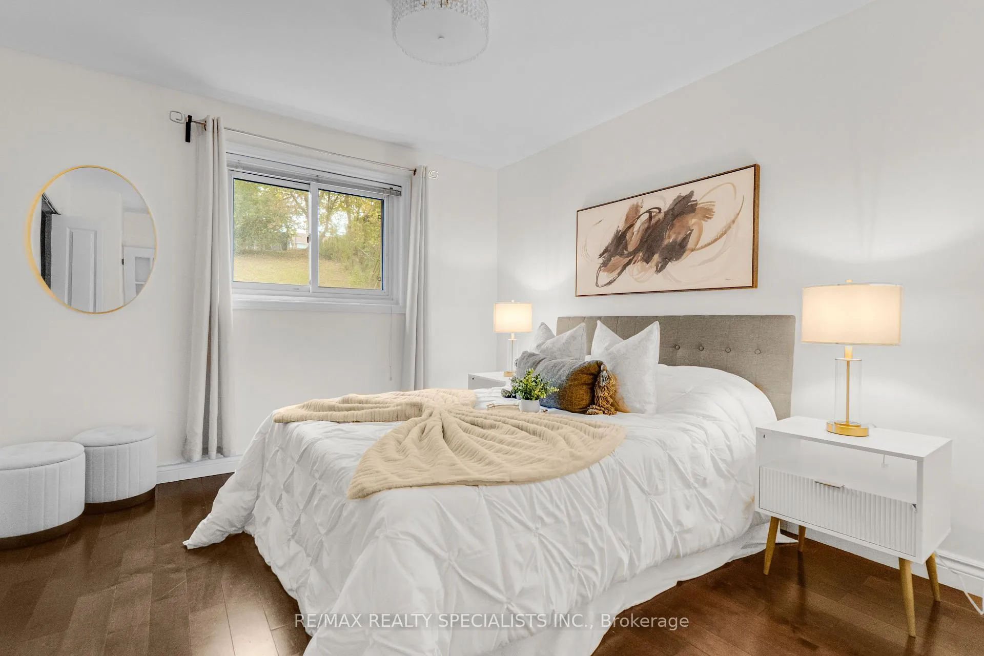 Photo 25 of 118 Bonham Boulevard, Mississauga, Streetsville — HOMEH
