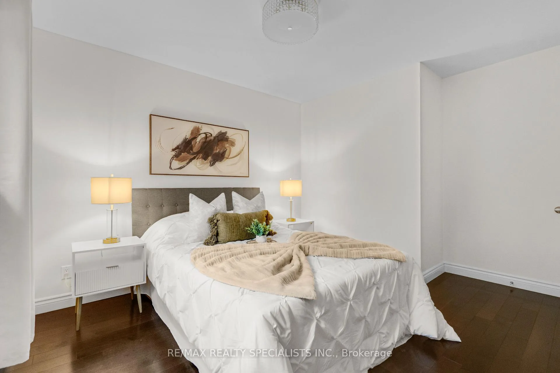 Photo 27 of 118 Bonham Boulevard, Mississauga, Streetsville — HOMEH