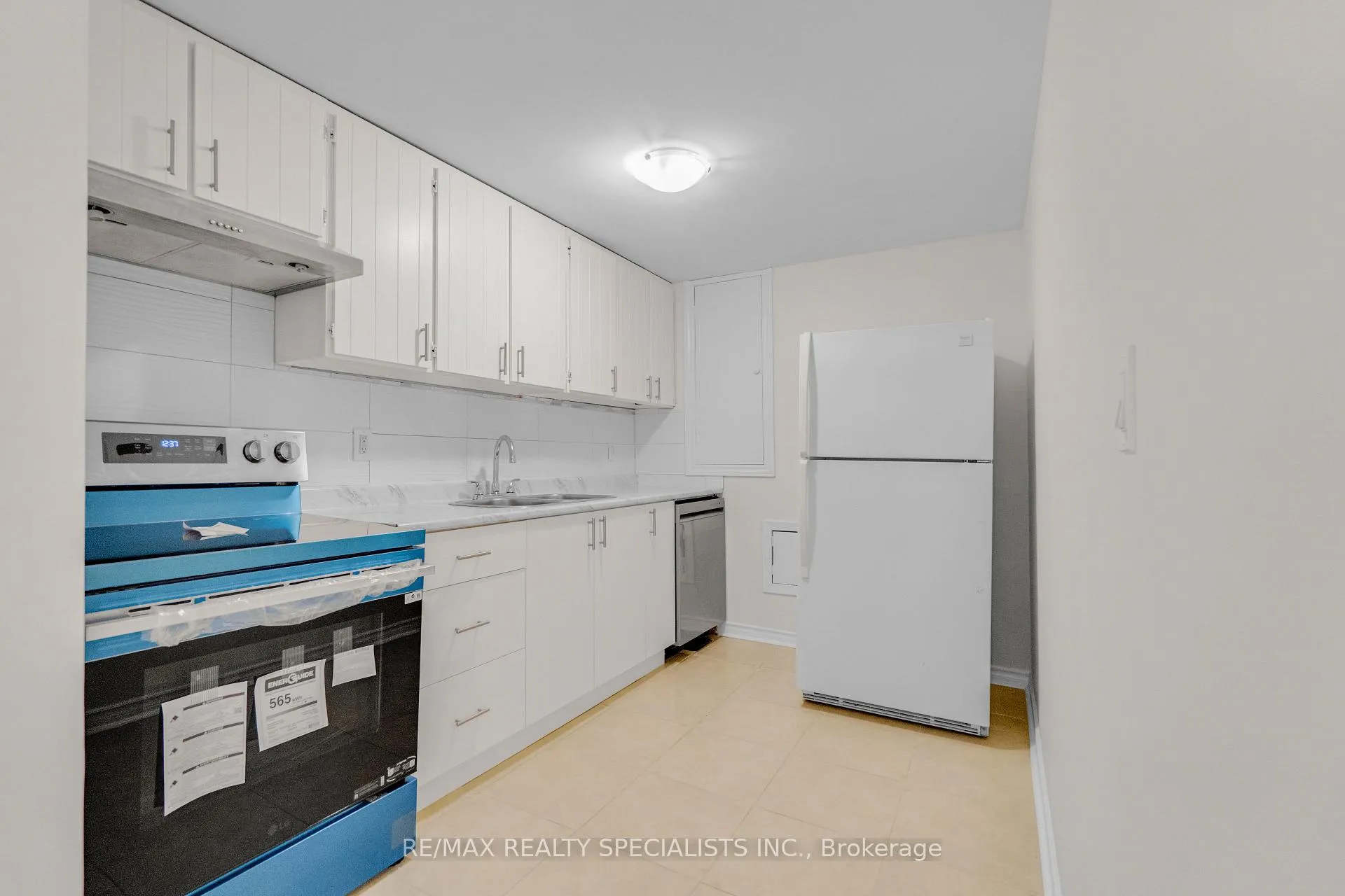 Photo 37 of 118 Bonham Boulevard, Mississauga, Streetsville — HOMEH