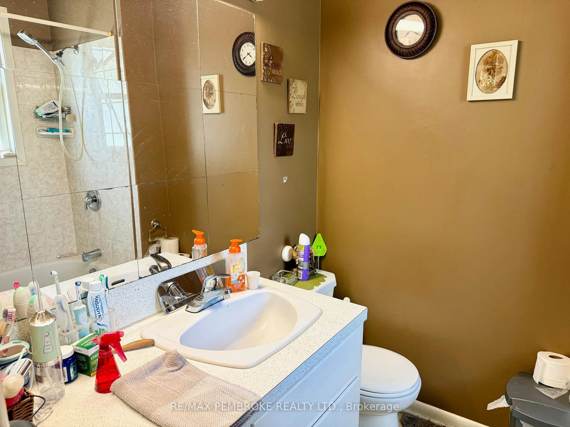 Photo 6 of 153 Cecelia Street, Pembroke — HOMEH