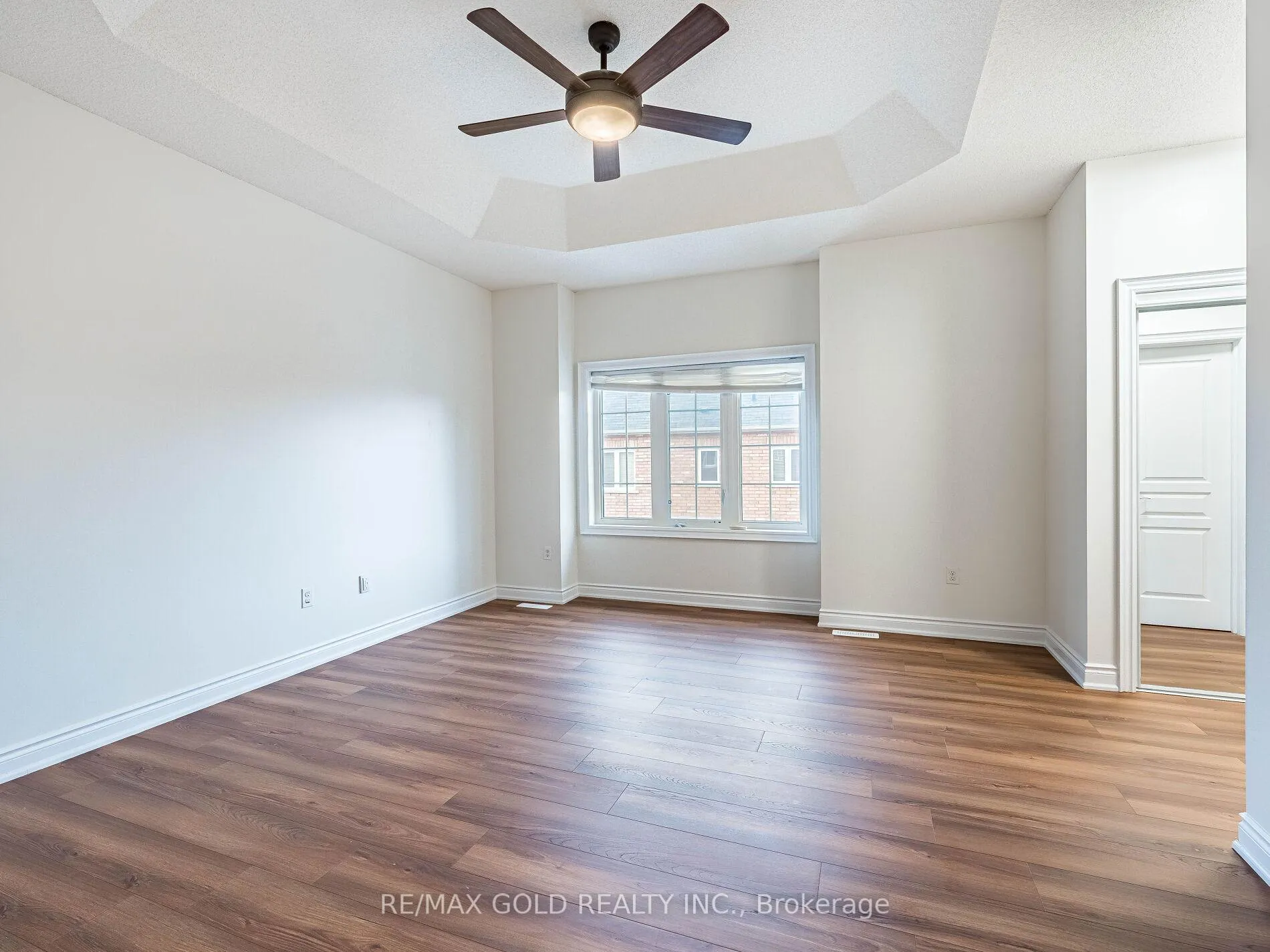 Photo 21 of 2 Bryony Road, Brampton, Northwest Brampton — HOMEH
