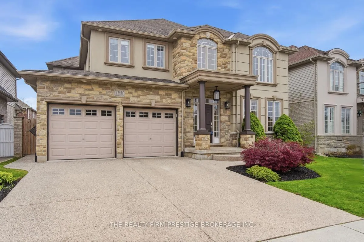 Photo 3 of 2051 Westpoint Heights, London, South V — HOMEH