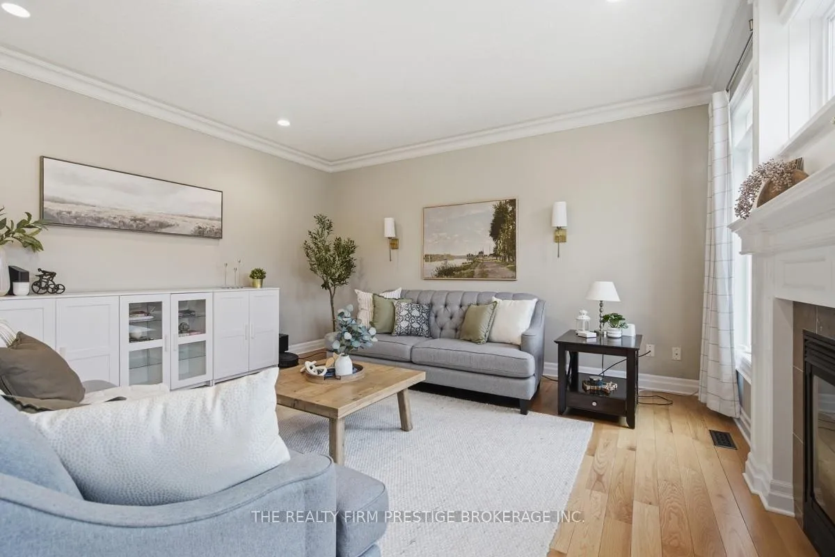 Photo 16 of 2051 Westpoint Heights, London, South V — HOMEH