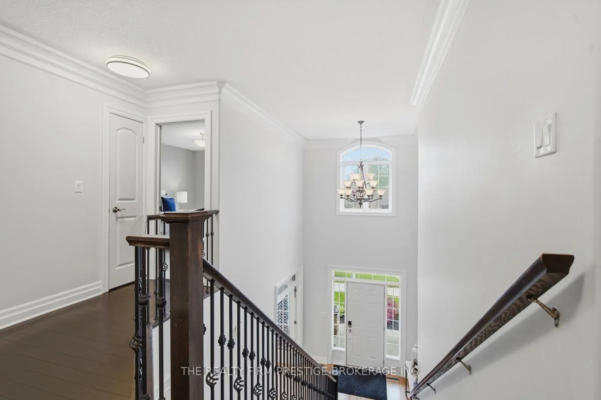 Photo 22 of 2051 Westpoint Heights, London, South V — HOMEH