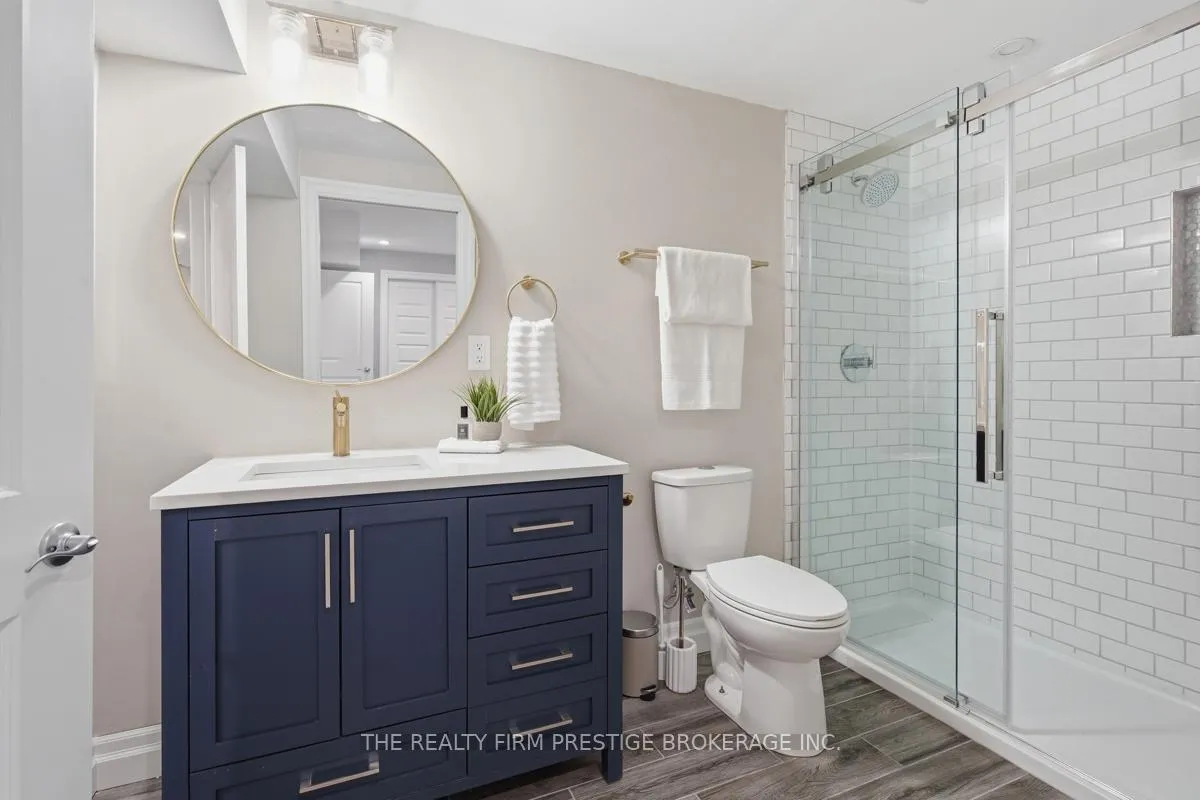 Photo 44 of 2051 Westpoint Heights, London, South V — HOMEH