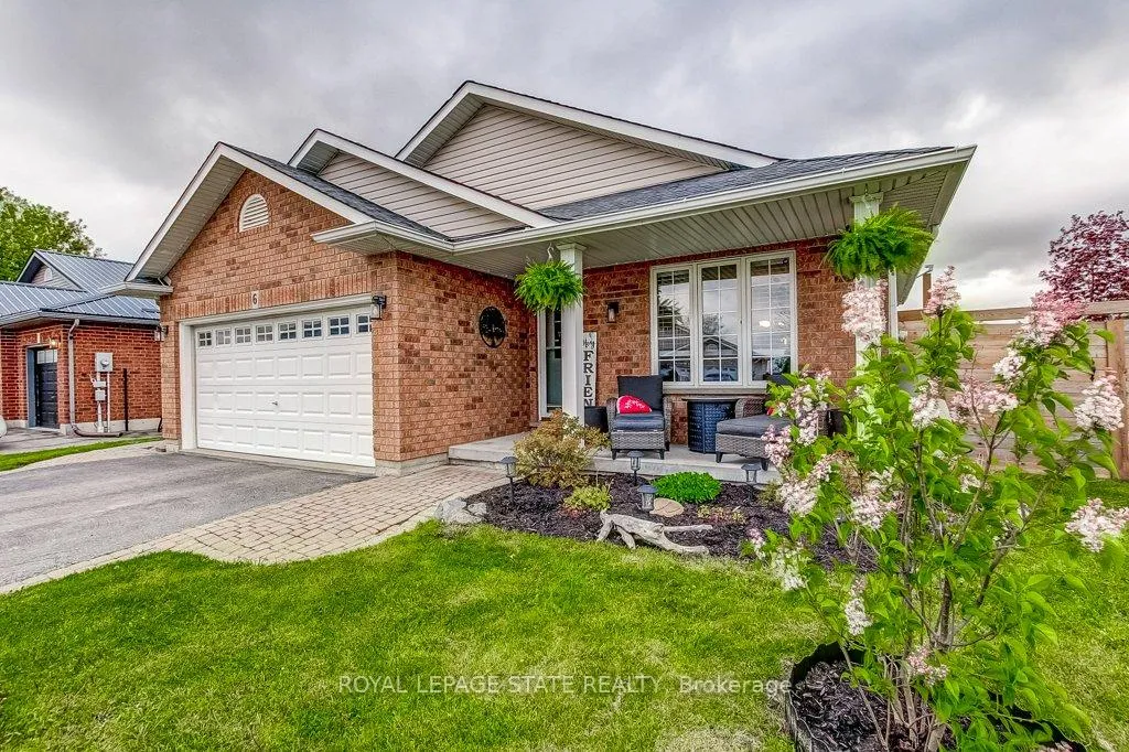 Photo 4 of 6 Donna Drive, Haldimand — HOMEH