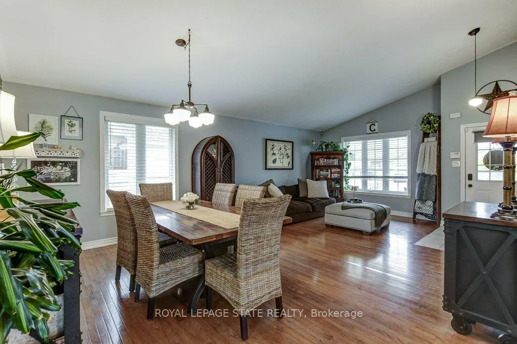 Photo 12 of 6 Donna Drive, Haldimand — HOMEH