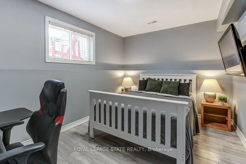 Photo 37 of 6 Donna Drive, Haldimand — HOMEH