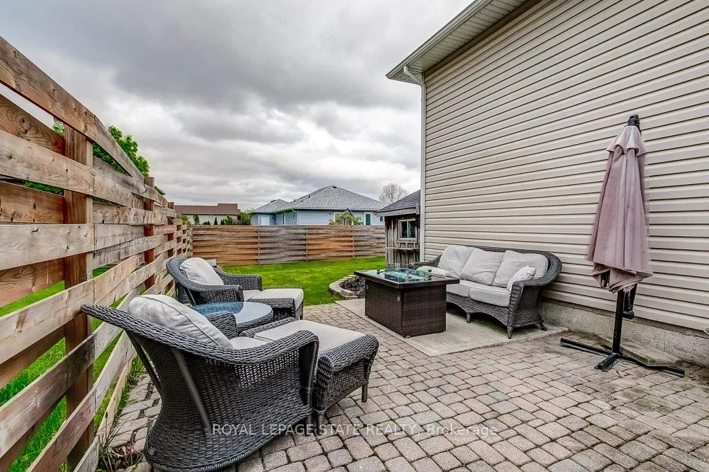 Photo 43 of 6 Donna Drive, Haldimand — HOMEH