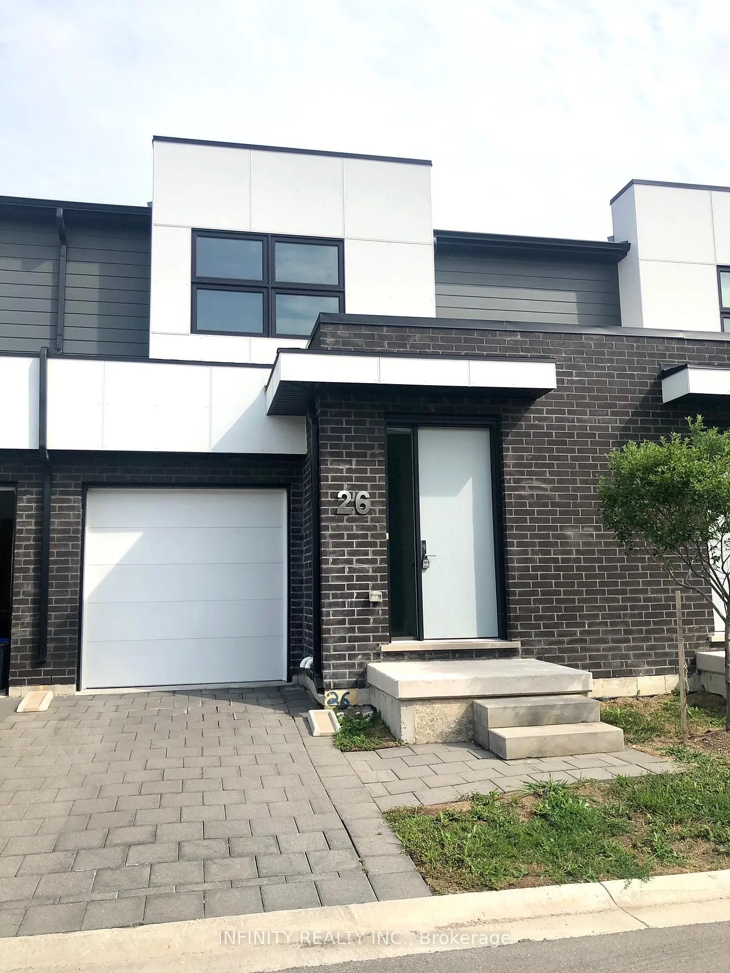 Front of Unit 26, 499 Sophia Crescent