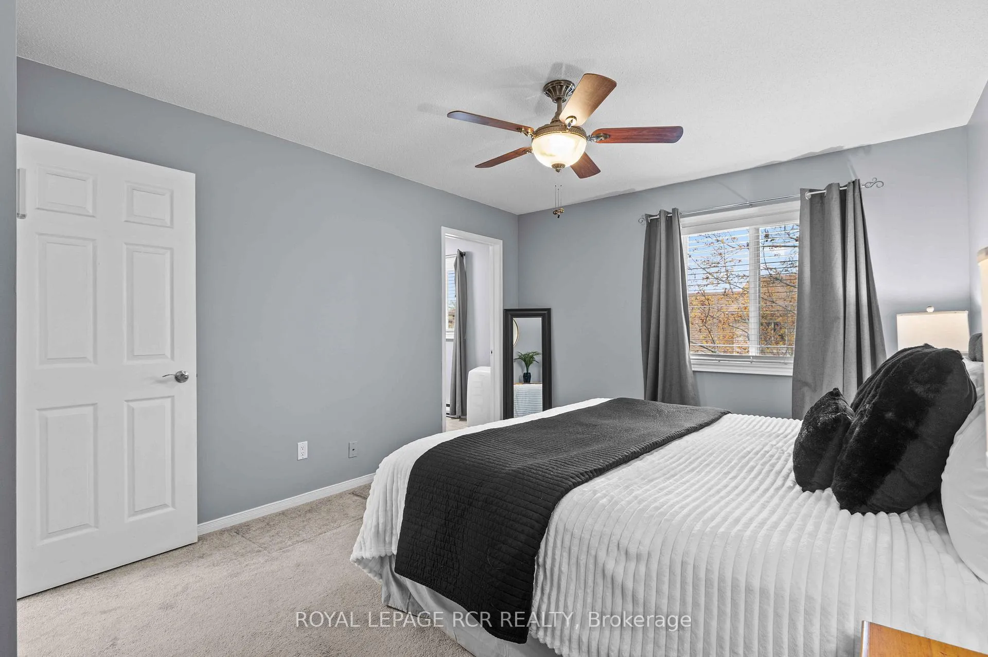 Photo 24 of Unit 8, 31 Parkview Drive, Orangeville — HOMEH